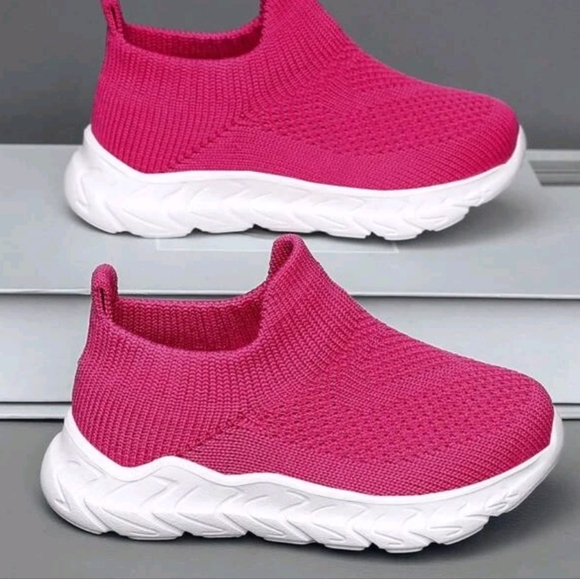 Primark Other - Kid's Lightweight Hot Pink Baby Knit Sneakers sz 19